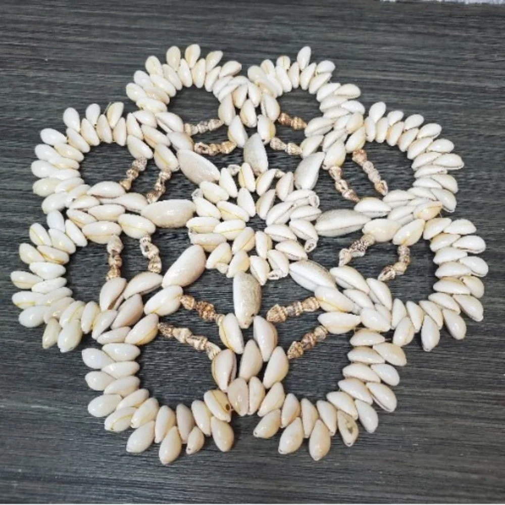 Sea Shell Trivet Hot Pad Doily Beach Island Lake Decor 10 in Mini Shells 8 Pedal
